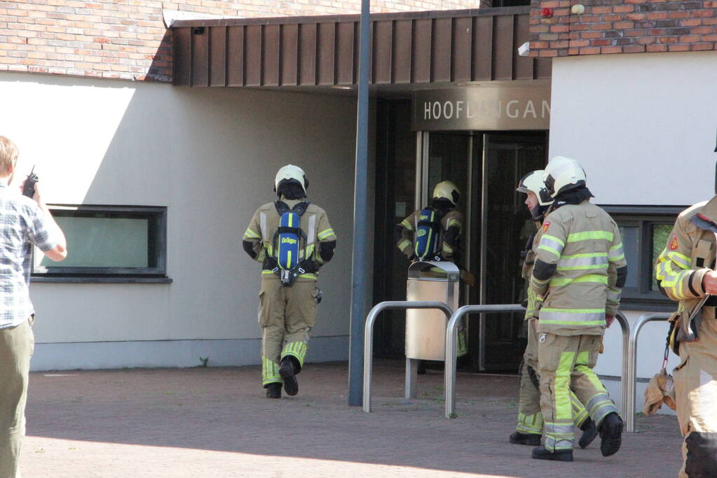 Gemeentehuis ontruimd na afgaan brandalarm
