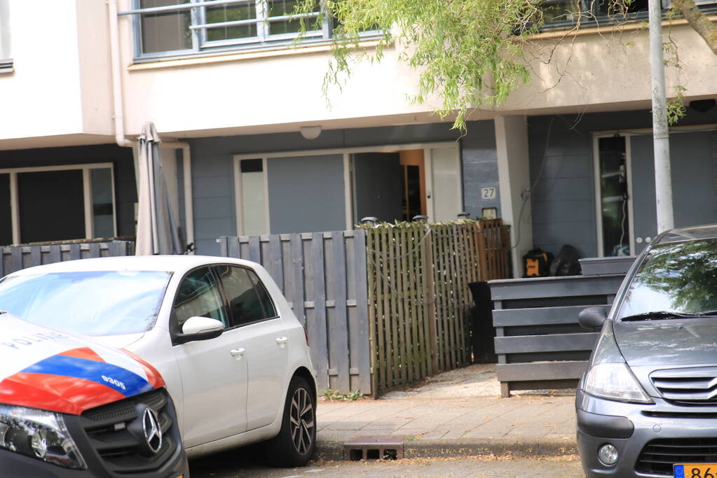 Persoon gewond bij steekpartij in woning