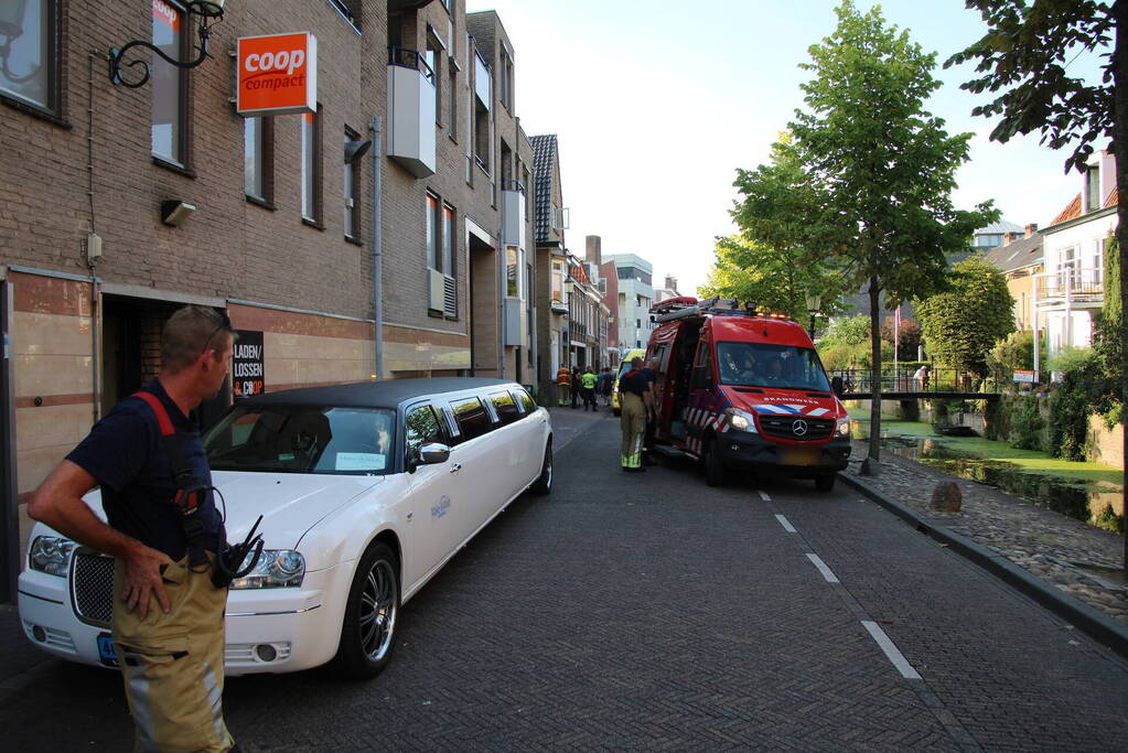 Omstanders redden te water geraakte fietser