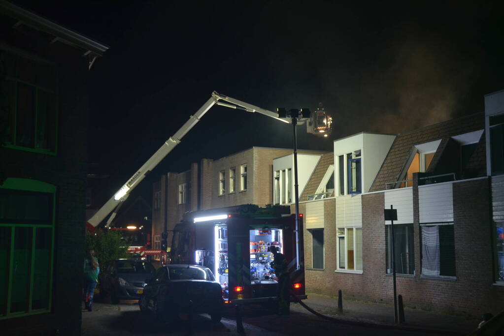 Uitslaande brand in woning
