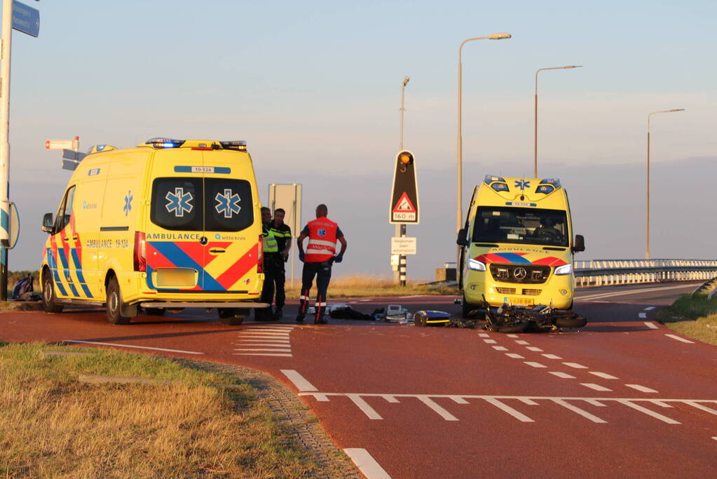 Persoon zwaargewond bij verkeersongeval