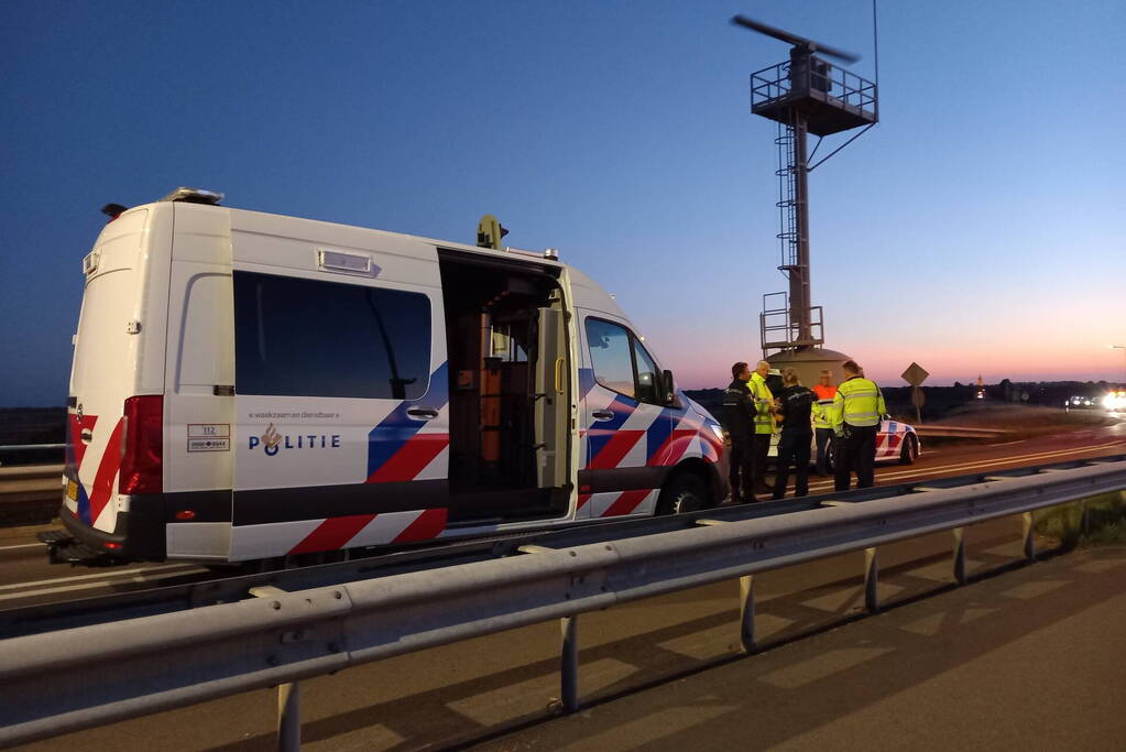 Persoon zwaargewond bij verkeersongeval