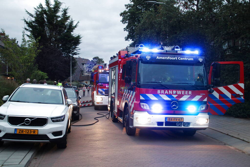 Straat afgezet vanwege brand in schoorsteen