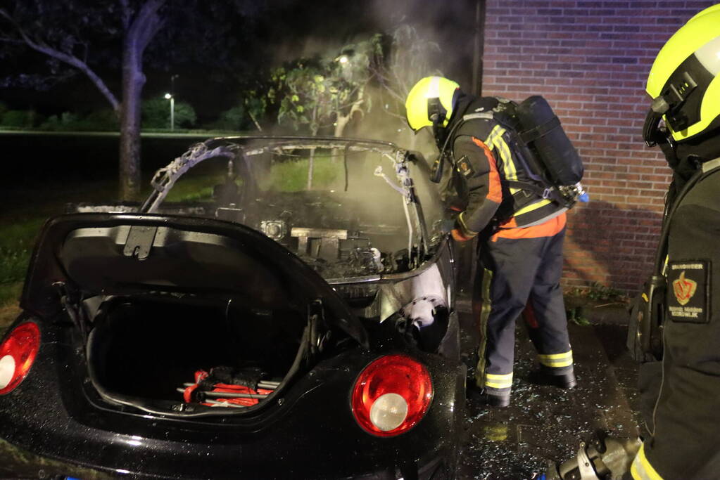 Flinke brand in cabrio