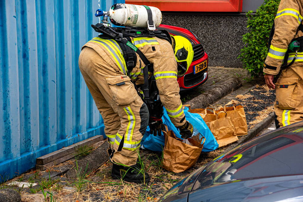 Brandweer doet onderzoek naar gedumpt afval