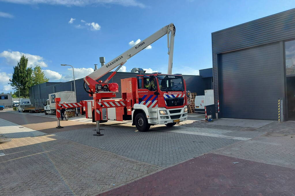 Onderzoek naar brandlucht in bedrijf