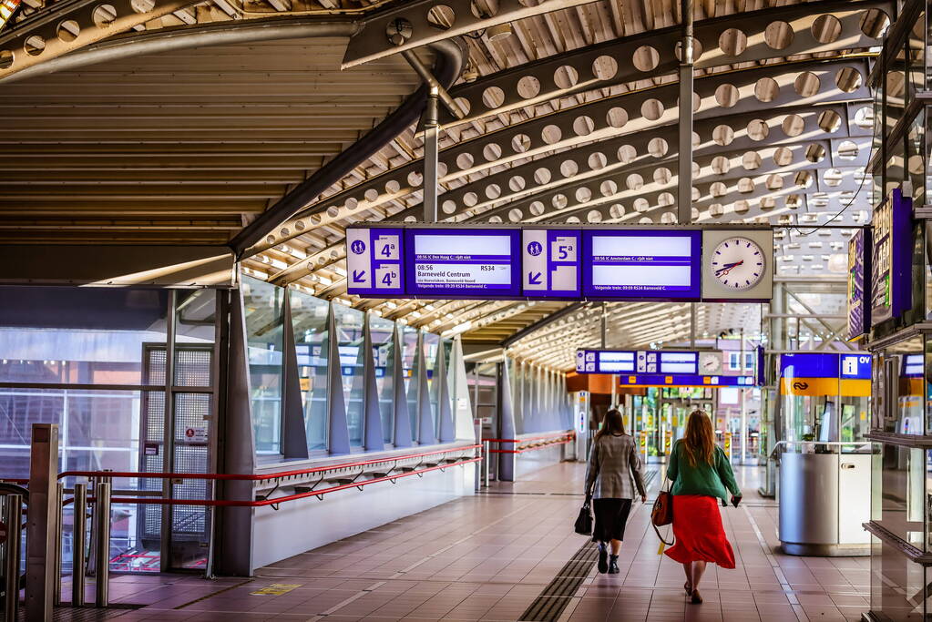 NS-station praktisch uitgestorven, treinverkeer ligt plat op vierde stakingsdag
