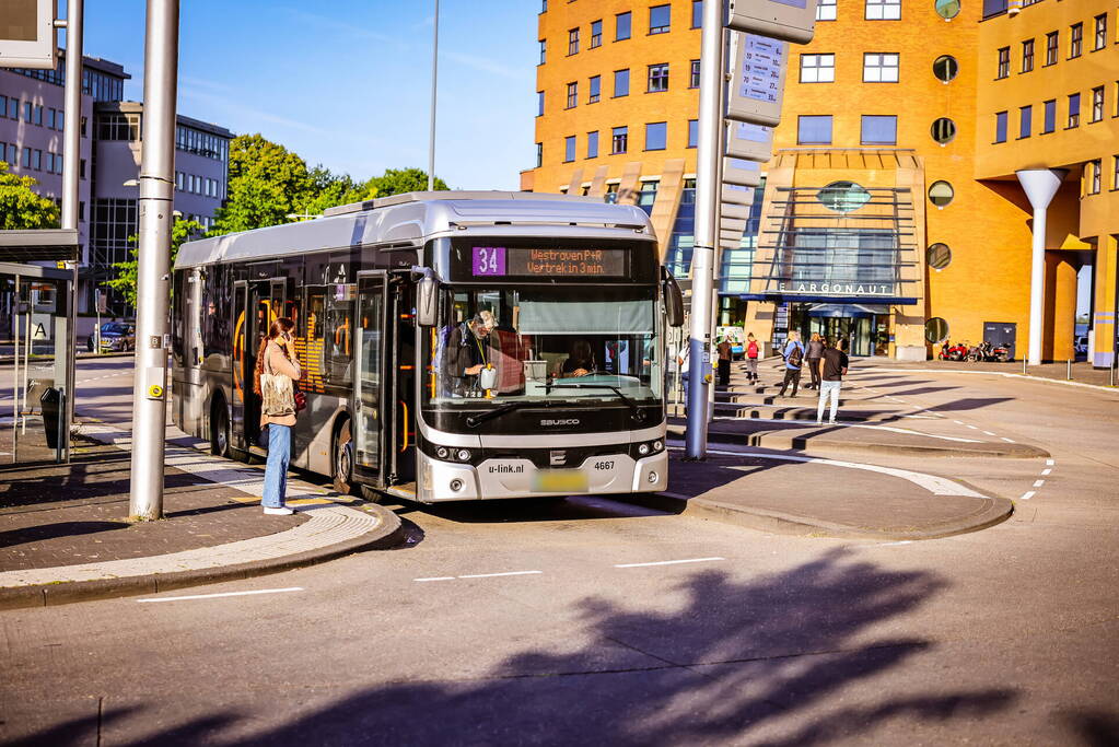 NS-station praktisch uitgestorven, treinverkeer ligt plat op vierde stakingsdag