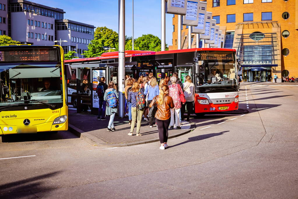 NS-station praktisch uitgestorven, treinverkeer ligt plat op vierde stakingsdag