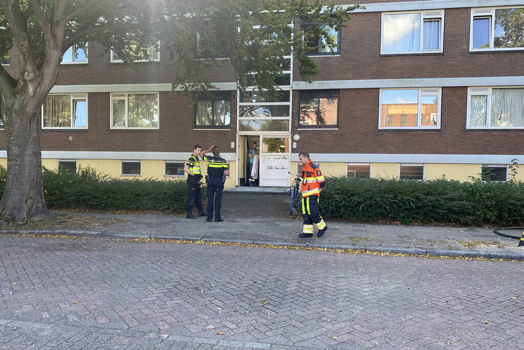 Deur geforceerd voor pannetje op het vuur