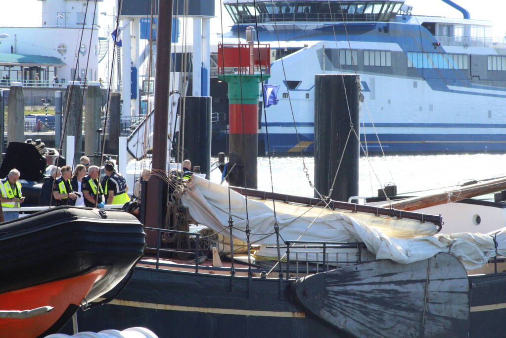 Minderjarig meisje overleden op schip door afgebroken giek