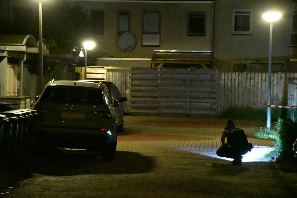 Politie start zoekactie na beroving