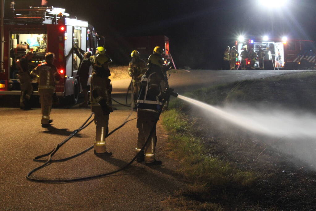 Flink stuk riet verbrand