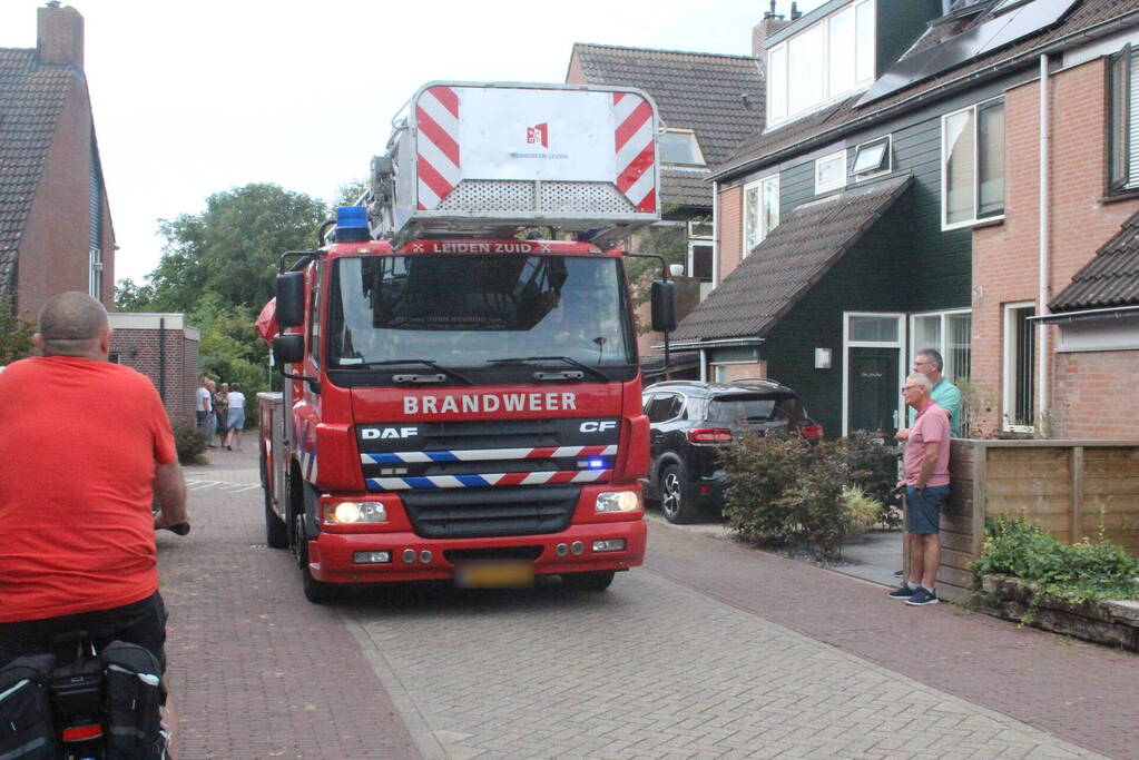Traumahelikopter landt op speelveld
