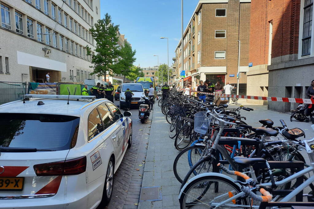 15-jarige meisje ernstig gewond bij botsing met bestelbus