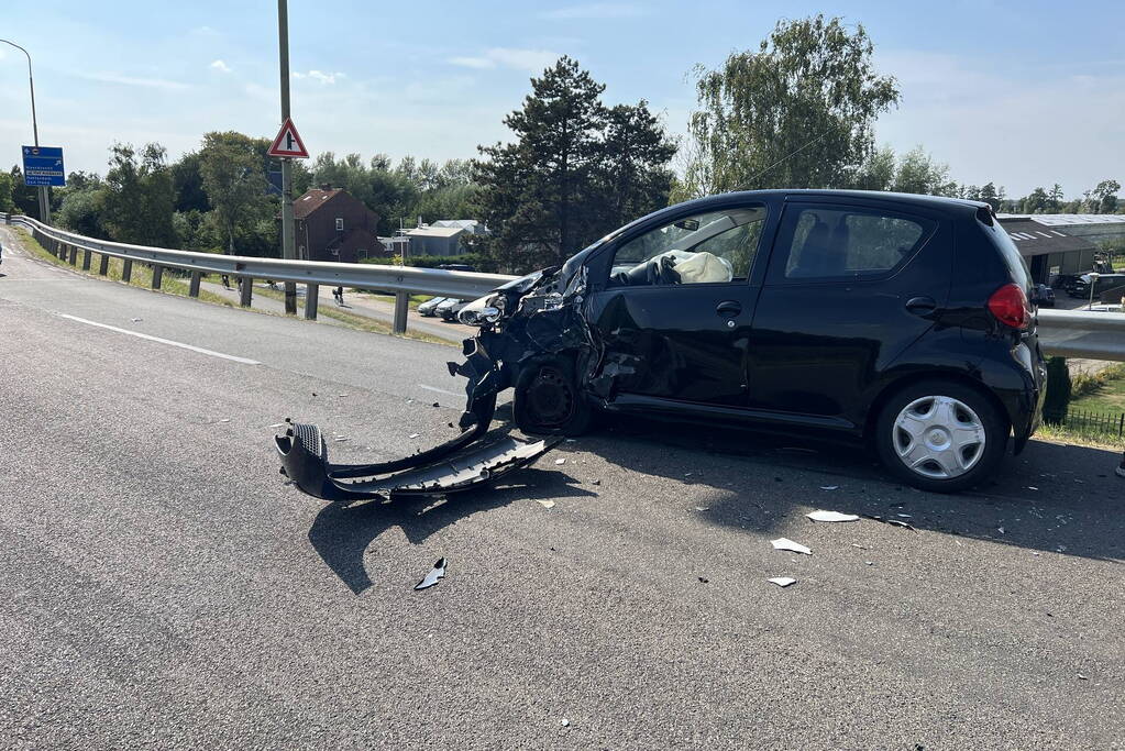 Gewonden bij frontale aanrijding