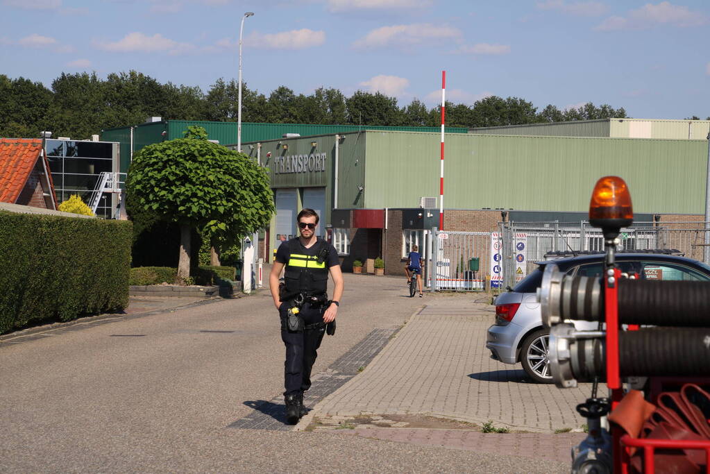 Grote brand in bedrijfsloods