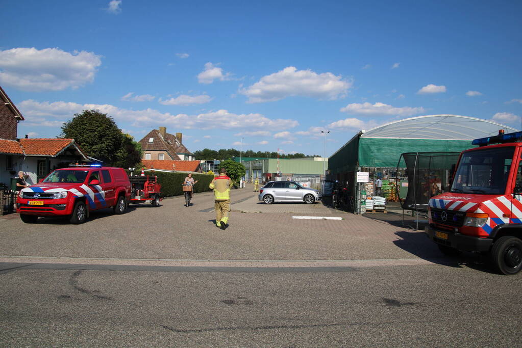 Grote brand in bedrijfsloods