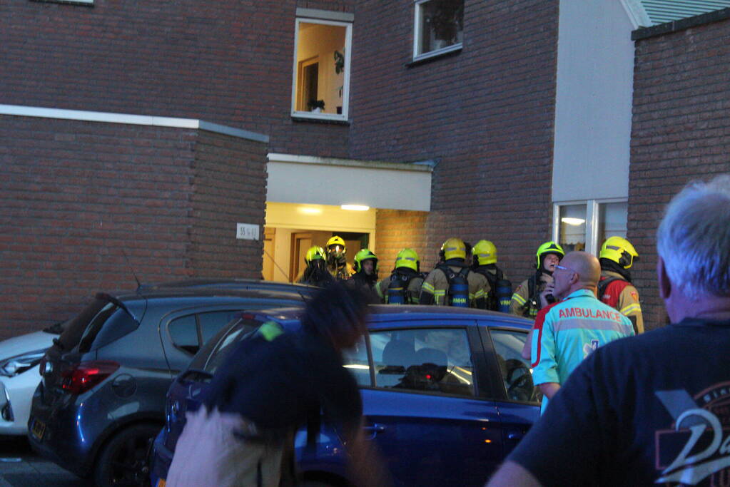 Brandweer ingezet bij brand in appartement