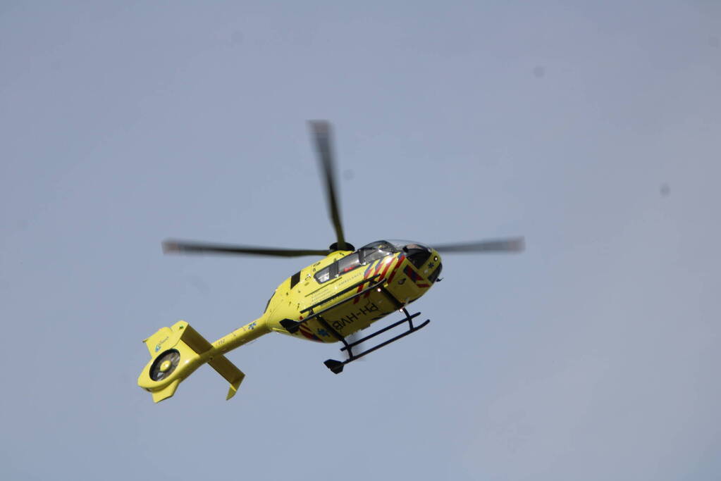 Kind ernstig gewond bij incident in zwembad