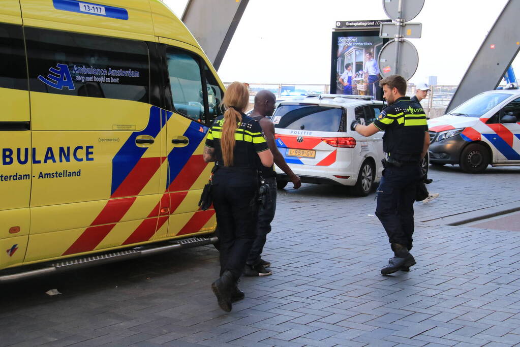 Persoon gewond bij steekpartij