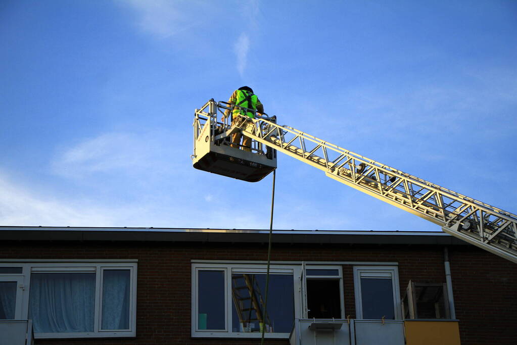 Brandweer verricht onderzoek naar brandmelding
