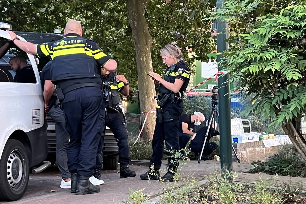 Politieonderzoek nadat magneetvissers zak met placenta opvist