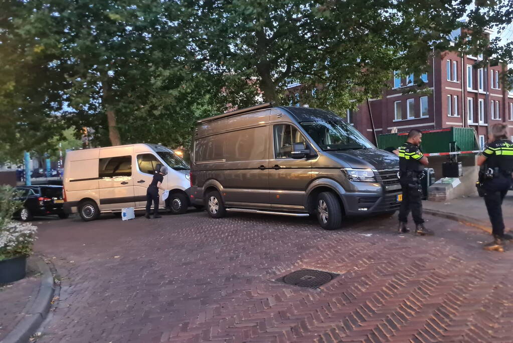 Politieonderzoek nadat magneetvissers zak met placenta opvist