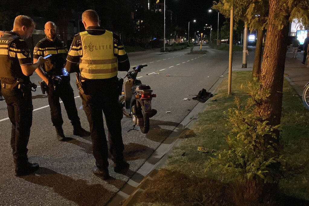 Persoon gewond bij aanrijding tussen twee scooters