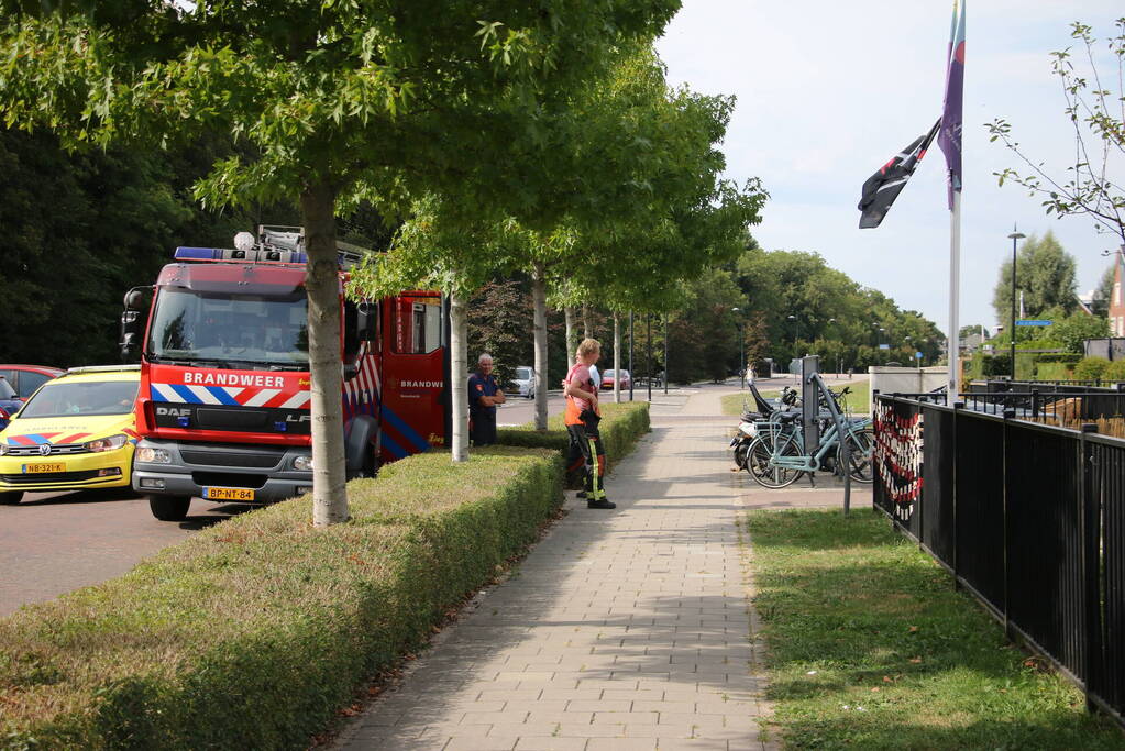 Brandweer onderzoekt vreemde lucht bij De Boechorst