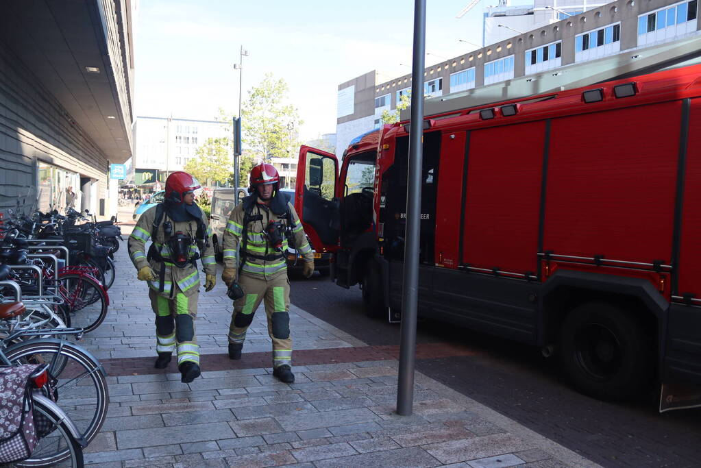 De nieuwe bibliotheek ontruim vanwege brand