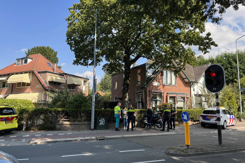 Aanrijding tussen scooter en fietser