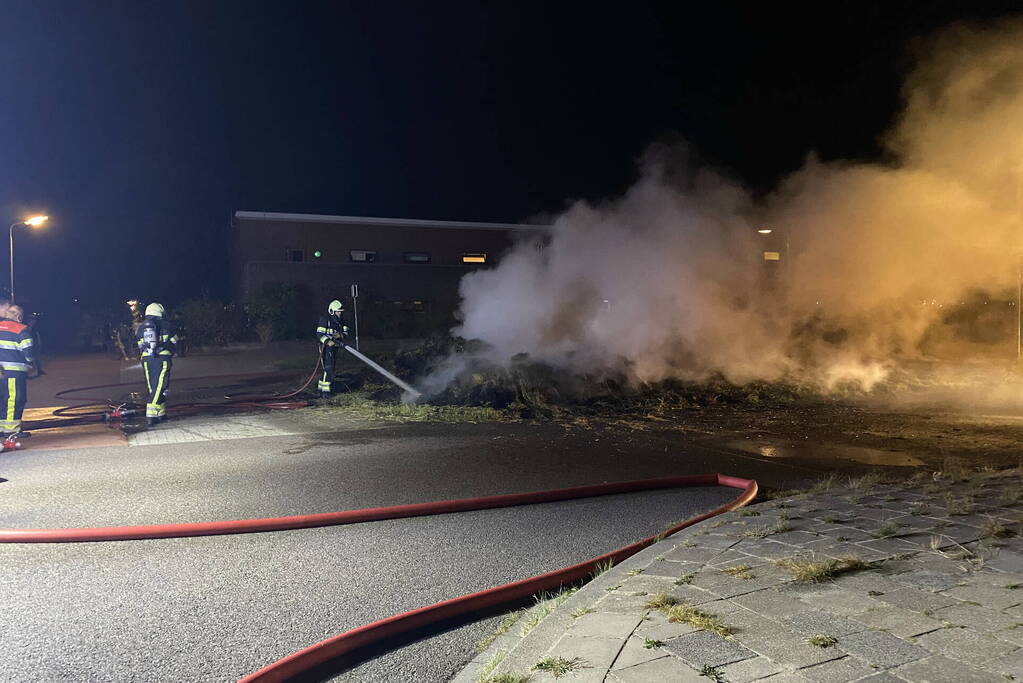 Flinke buitenbrand snel geblust