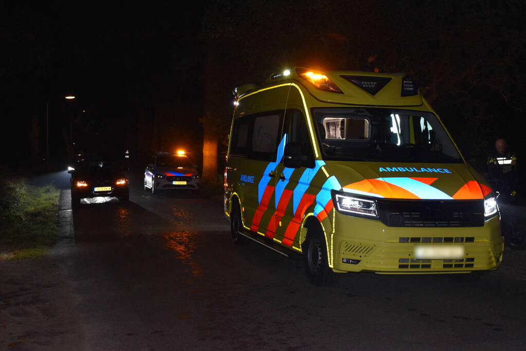 Scooter raakt beschadigd na botsing met hert