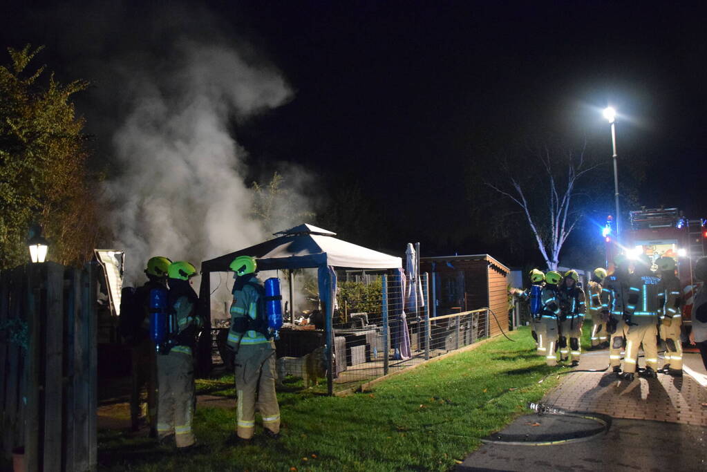 Stacaravan volledig uitgebrand op camping