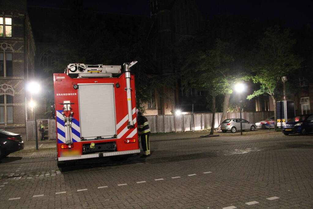 Overleden persoon aangetroffen op dak van kerk