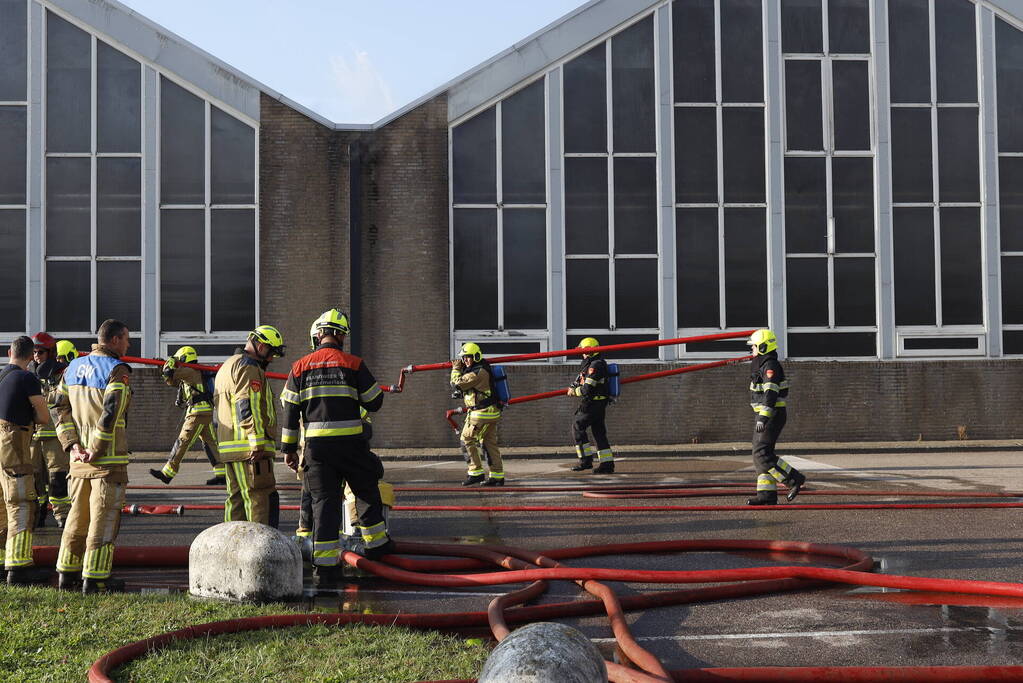 Zeer grote brand in bollenloods