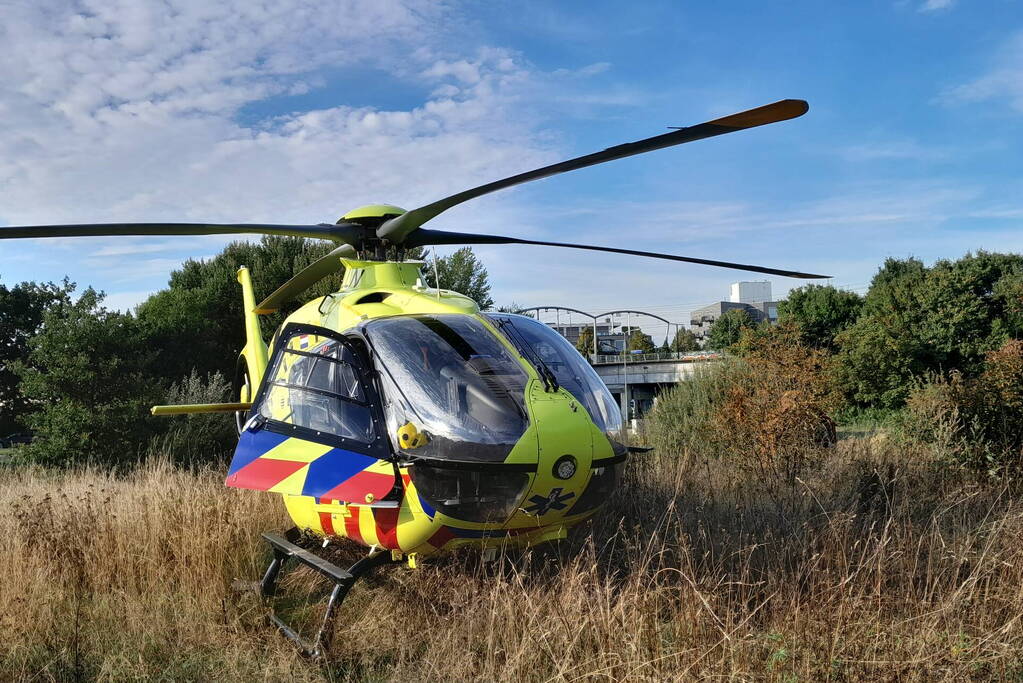 Traumahelikopter ingezet bij ernsig verkeersongeval