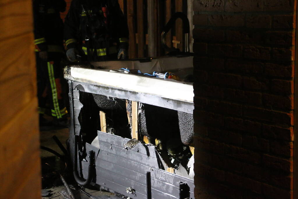 Jaccuzi in lichterlaaie