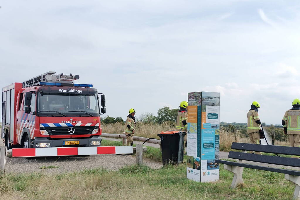 Afrastering beschadigd vanwege brand