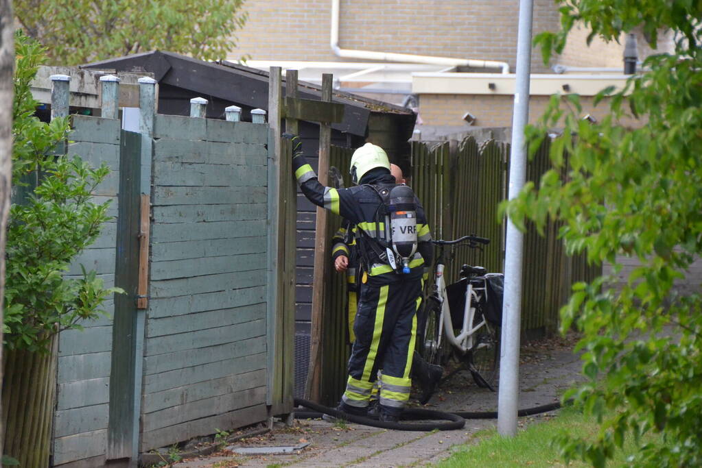 Kat gewond bij woningbrand