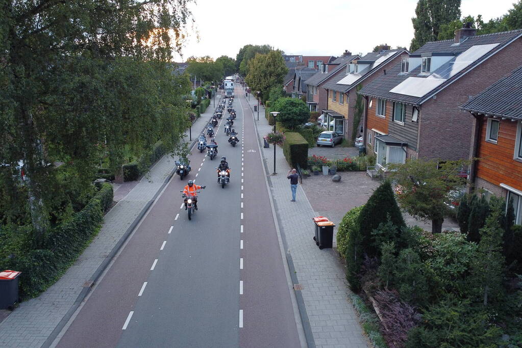 Konvooi met hulpmiddelen vertrokken naar Oekraïne