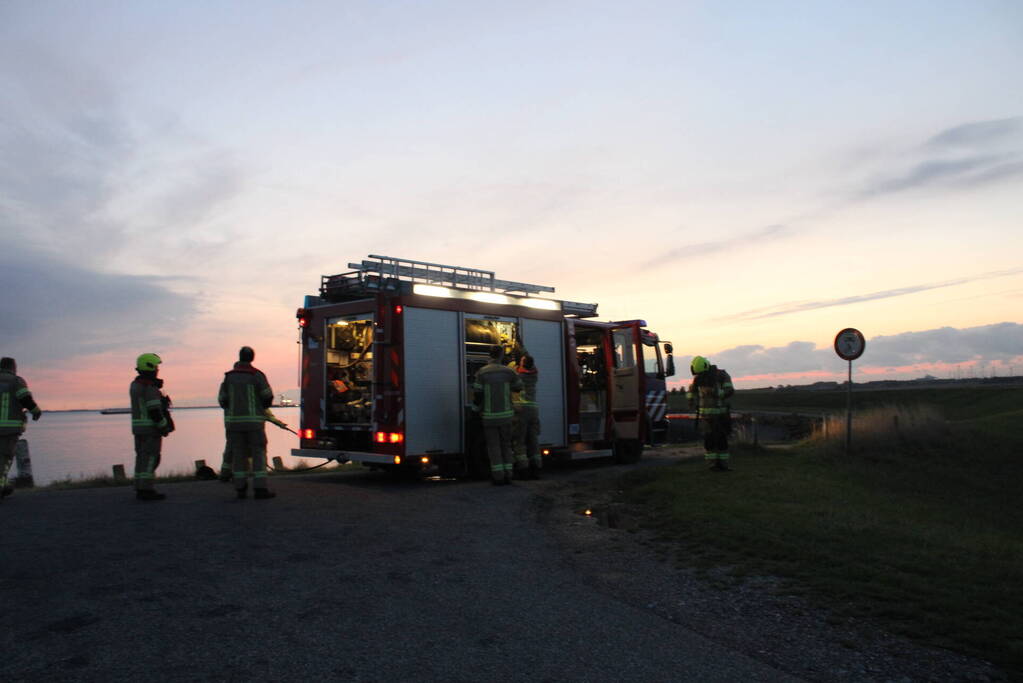 Brand in afvalcontainer snel geblust