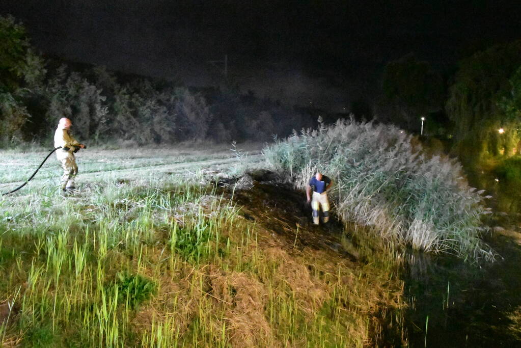 Bermbrand snel onder controle