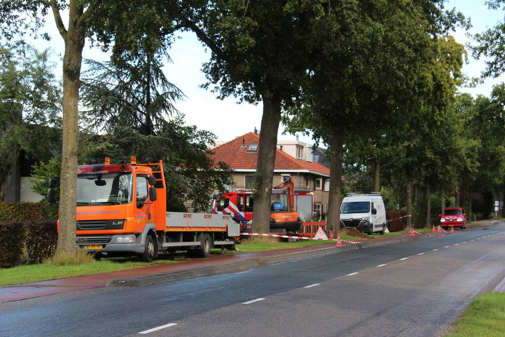 Gasleiding geraakt bij graafwerkzaamheden