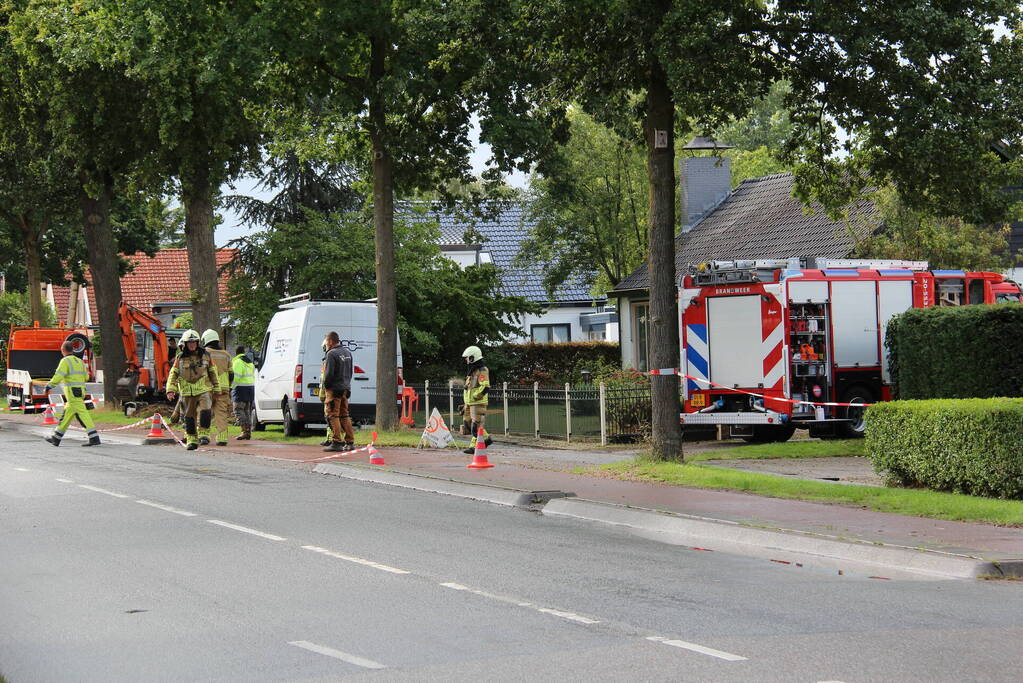 Gasleiding geraakt bij graafwerkzaamheden