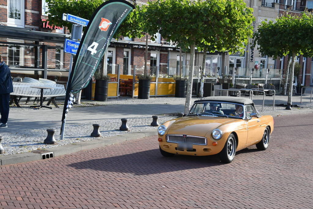 Prachtige MG's rijden 26ste Octagon Tour