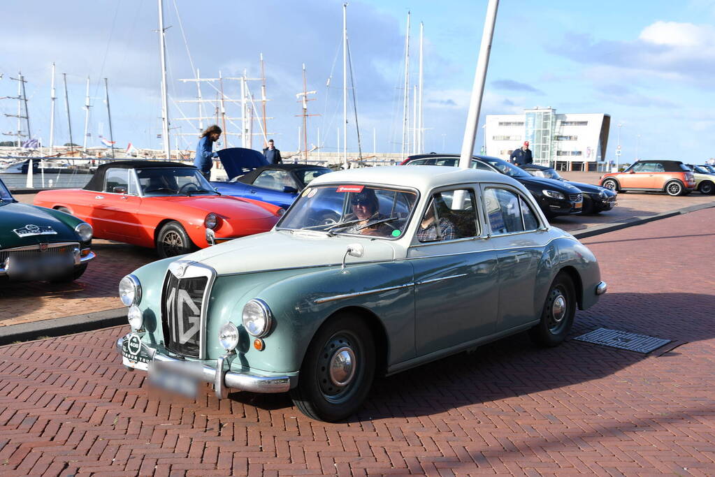 Prachtige MG's rijden 26ste Octagon Tour
