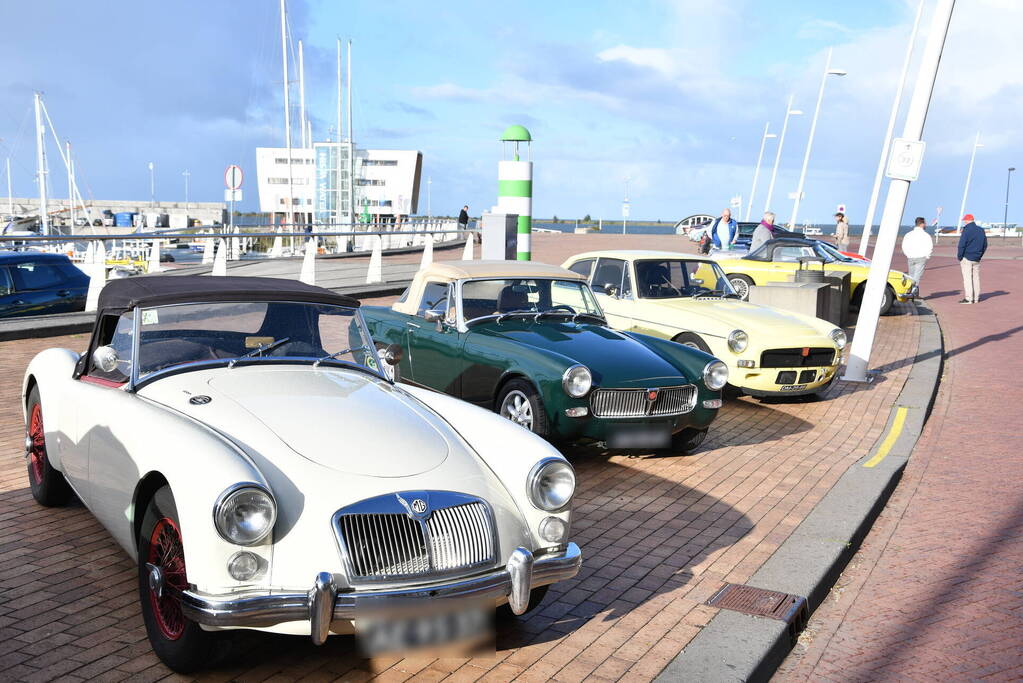 Prachtige MG's rijden 26ste Octagon Tour