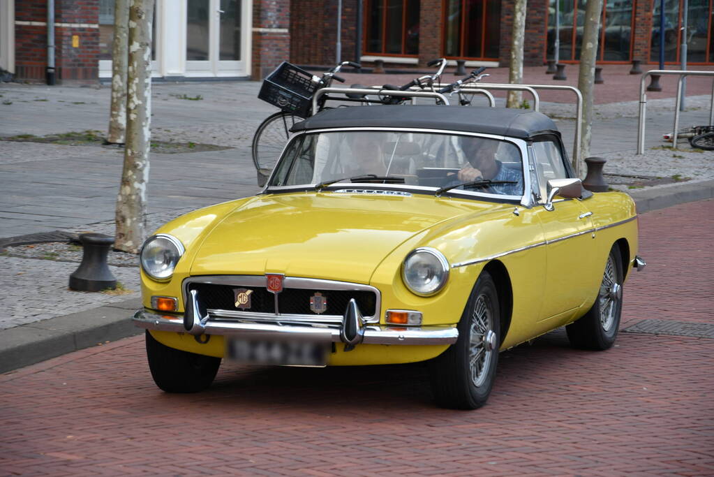 Prachtige MG's rijden 26ste Octagon Tour